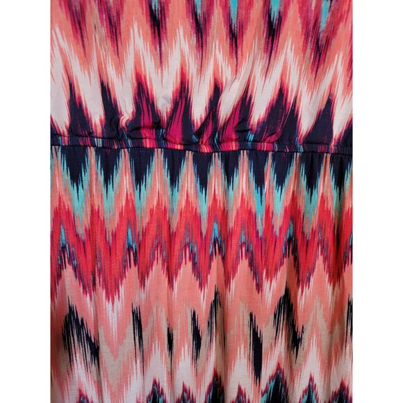 Trixxi Women's Chevron Maxi Dress Elastic Waist Scoop Neck Multicolor Size Large - Picture 3 of 7